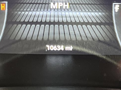 Used 2022 Dodge Challenger R/T image 22