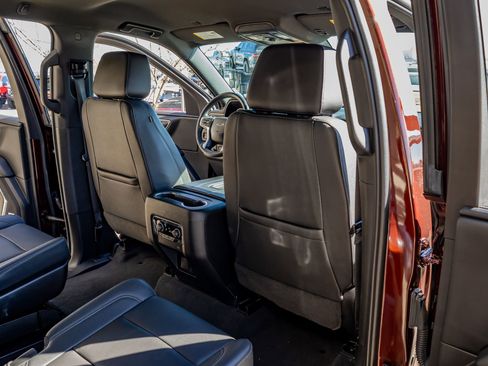 Used 2023 Chevrolet Tahoe Z71 w/ Off-Road Capability Package image 29