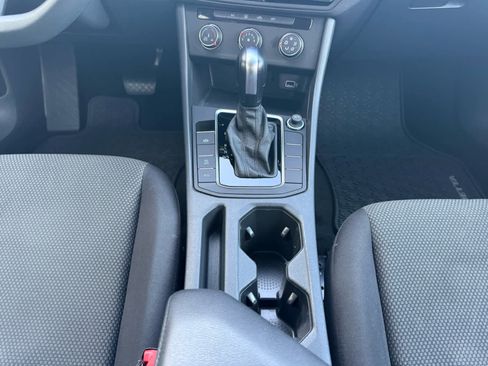 Used 2019 Volkswagen Jetta S image 10