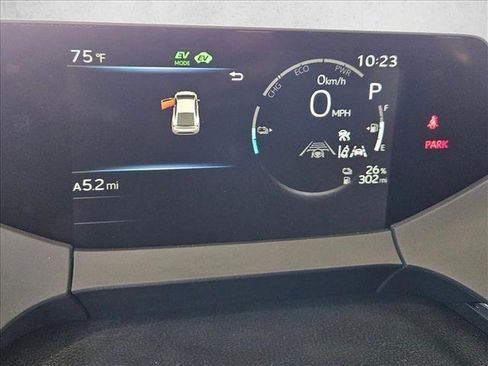 New 2026 Toyota Prius Plug-In Hybrid FWD image 10