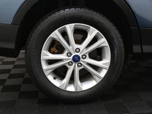 Used 2018 Ford Escape SEL AWD/4WD image 40