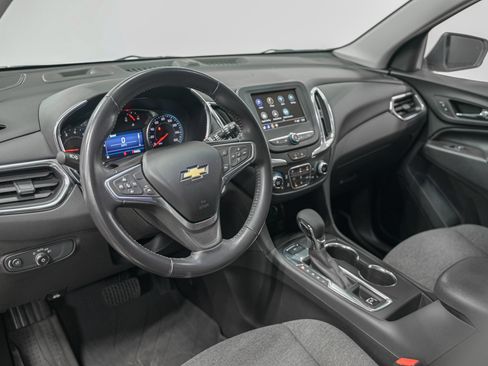 Used 2024 Chevrolet Equinox LT AWD/4WD image 16