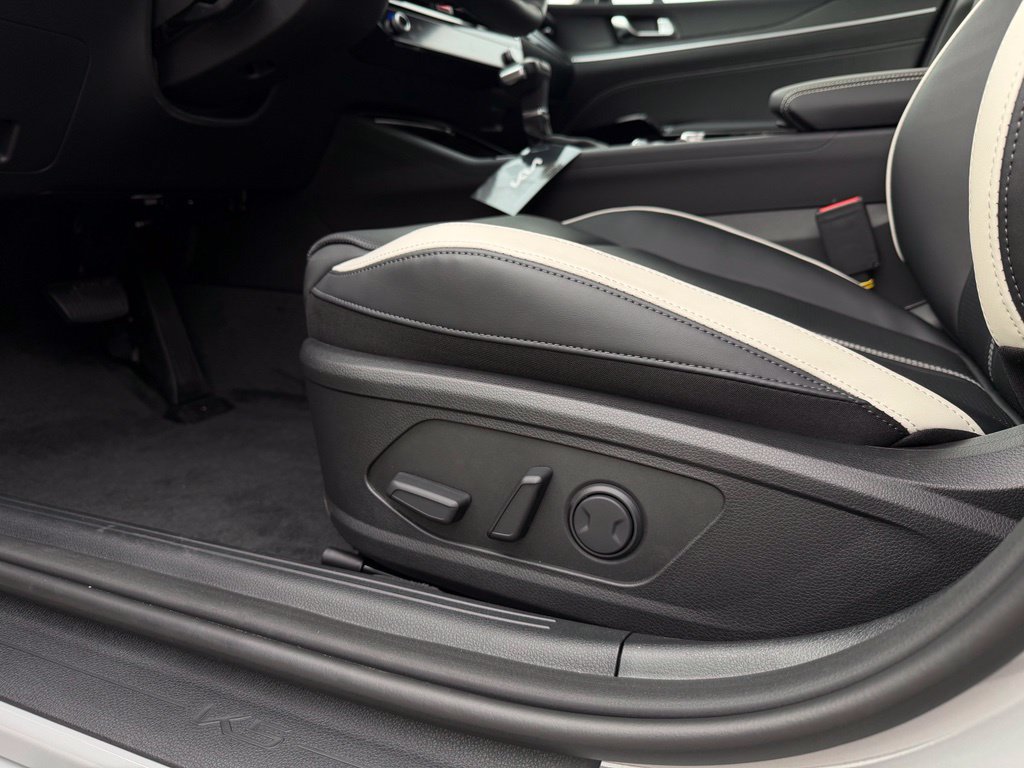 New 2026 Kia K5 GT-Line FWD image 12
