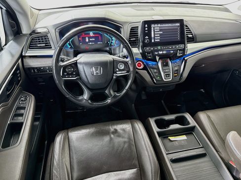 Used 2018 Honda Odyssey Elite image 17