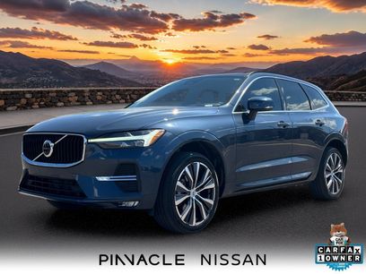 Used 2022 Volvo XC60 B5 Momentum w/ Advanced Package