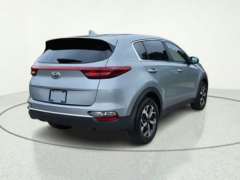 Used 2022 Kia Sportage LX AWD/4WD image 5