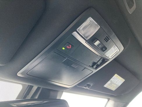 Used 2022 Toyota Tacoma Limited image 31