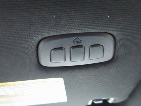 Used 2023 Ford F150 Lariat w/ Equipment Group 502A High image 17