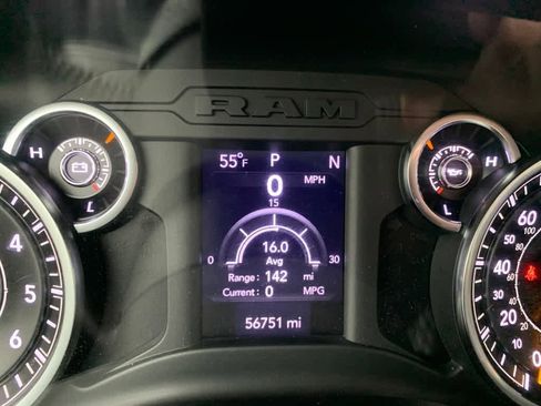 Used 2020 RAM 1500 Big Horn AWD/4WD image 29