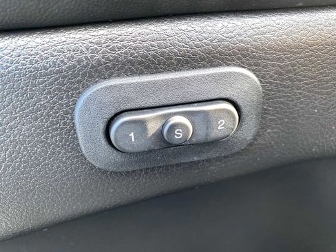 Used 2021 Jeep Grand Cherokee Limited w/ Luxury Group II image 31