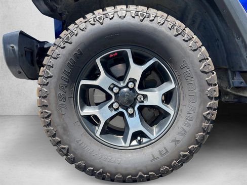 Used 2018 Jeep Wrangler Unlimited Rubicon AWD/4WD image 9