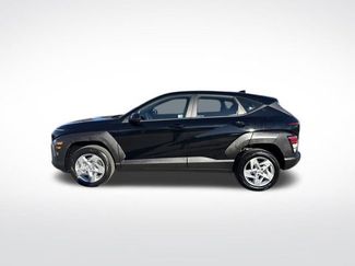 Certified 2024 Hyundai Kona SE video 2