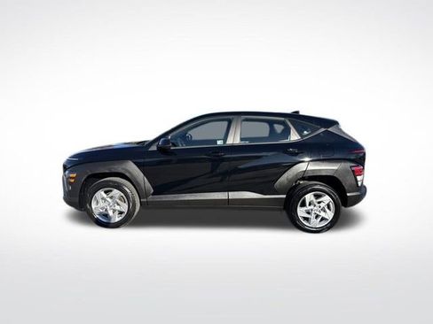 Certified 2024 Hyundai Kona SE image 2