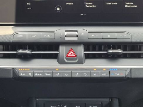 New 2026 Kia K4 FWD image 16