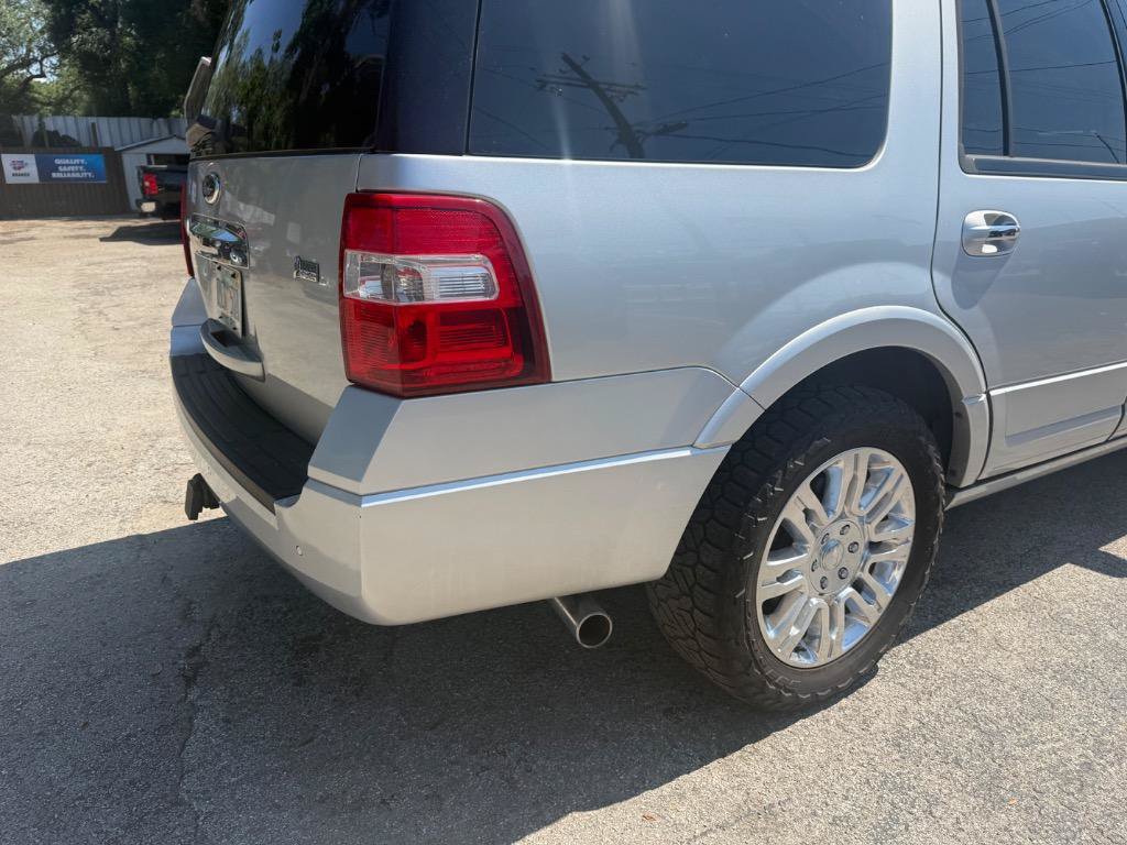 Used 2012 Ford Expedition Limited AWD/4WD image 6