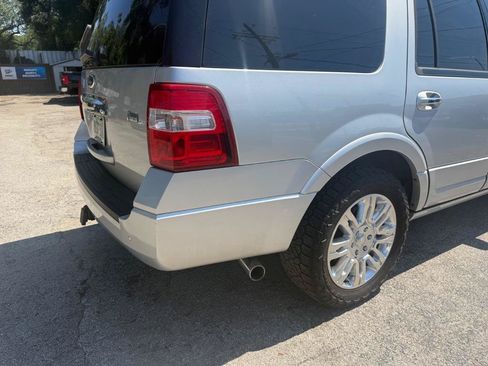 Used 2012 Ford Expedition Limited AWD/4WD image 6