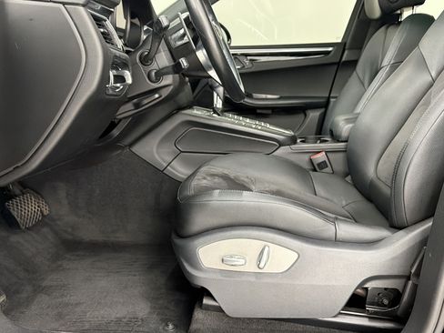 Used 2017 Porsche Macan S AWD/4WD image 5
