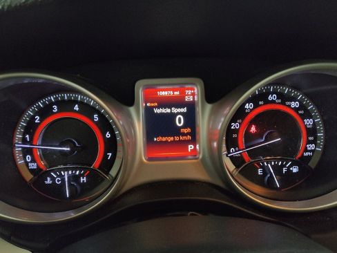 Used 2020 Dodge Journey SE w/ SE Popular Equipment Group FWD image 23