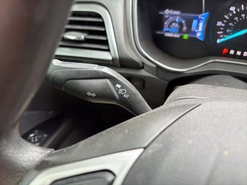 Used 2016 Ford Fusion SE image 37