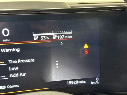 Used 2023 Nissan Ariya AWD image 18