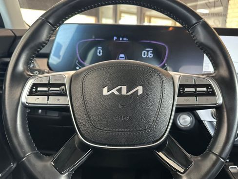 Used 2024 Kia Telluride S AWD/4WD image 26