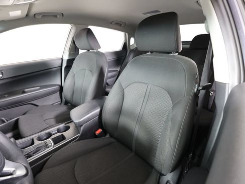 Used 2018 Kia Optima LX FWD image 11