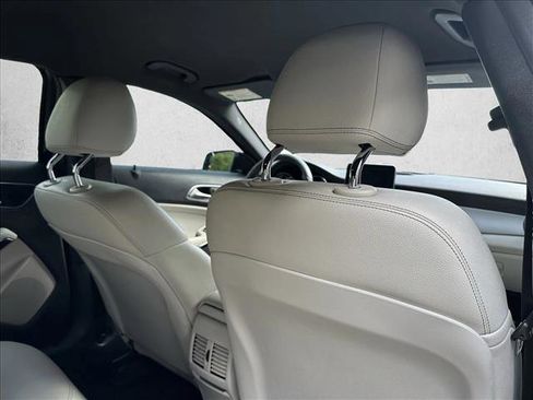 Used 2017 Mercedes-Benz GLA 250 image 26