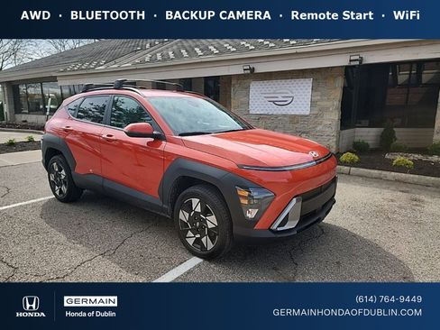 Used 2025 Hyundai Kona SEL image 1