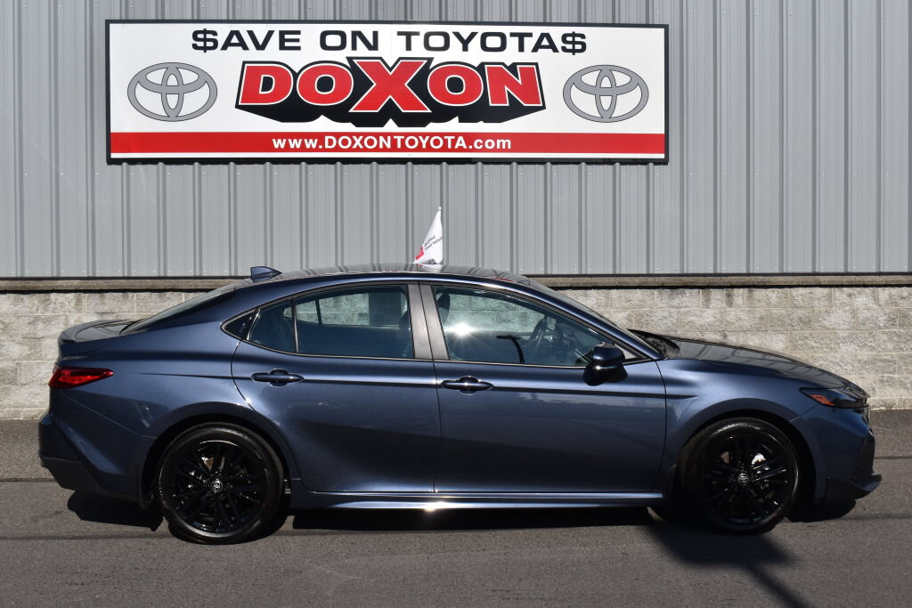 Used 2026 Toyota Camry SE w/ Convenience Package AWD/4WD image 8