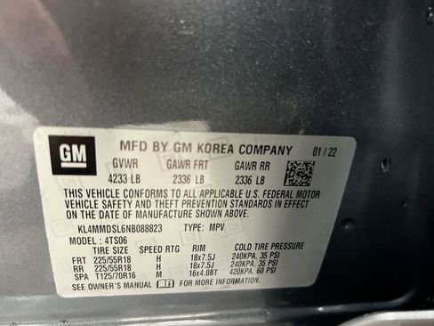 Used 2022 Buick Encore GX Select w/ Sport Touring Package FWD image 27
