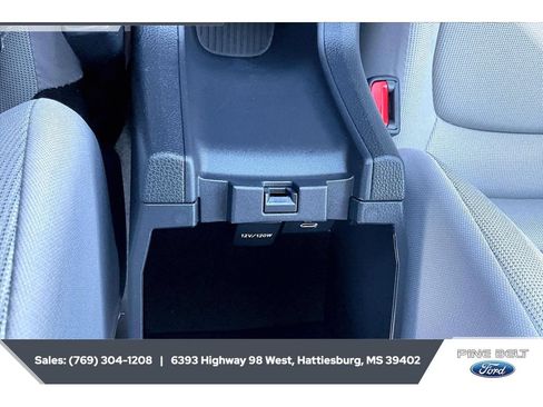 Used 2026 Toyota Corolla Cross L FWD image 24