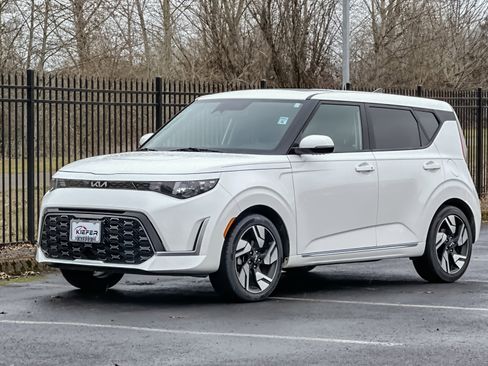 Used 2023 Kia Soul GT-Line image 7