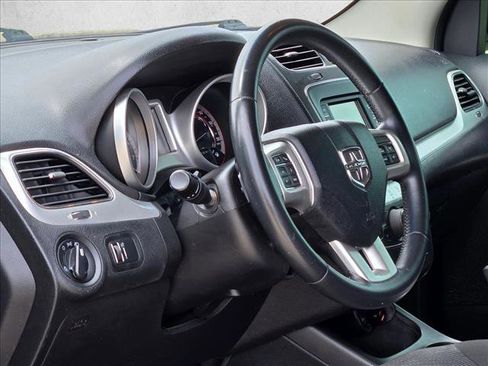Used 2015 Dodge Journey American Value Package w/ Flexible Seating Group FWD image 8