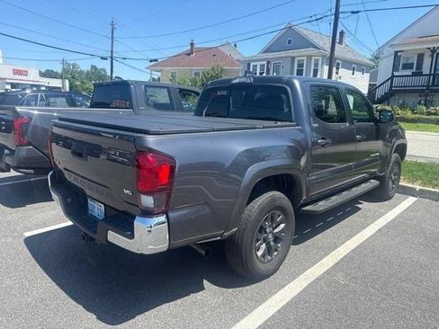 Used 2023 Toyota Tacoma SR5 AWD/4WD image 7