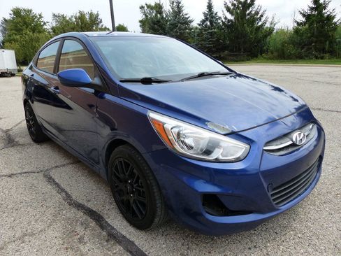 Used 2016 Hyundai Accent SE FWD image 12