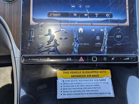 Used 2024 Mercedes-Benz GLC 300 image 20