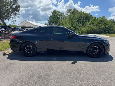 Used 2021 BMW M4 Competition w/ M Carbon Exterior Package RWD image 3