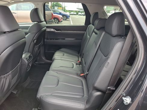 Certified 2023 Hyundai Palisade SEL FWD image 11