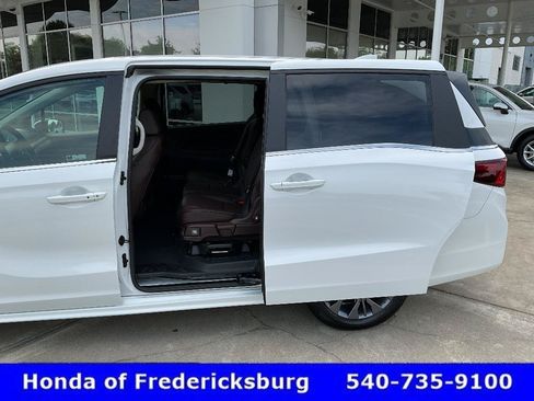 Certified 2026 Honda Odyssey Elite image 14