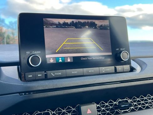 Used 2023 Honda Accord LX image 22