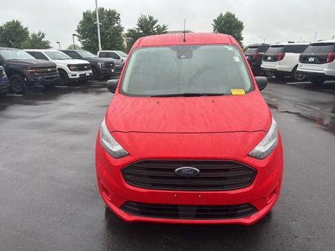 Used 2023 Ford Transit Connect XLT FWD image 2