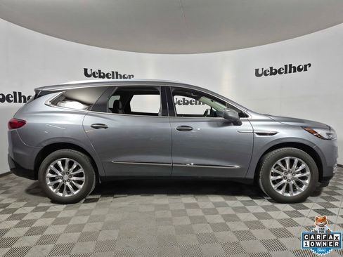 Used 2020 Buick Enclave Premium w/ Sun and Sites Package FWD image 8