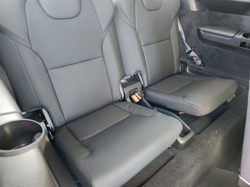 New 2026 Volvo XC90 B5 Core w/ Protection Package image 22