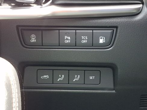 Certified 2025 MAZDA CX-90 Plug-In Hybrid w/ Premium Plus AWD/4WD image 28