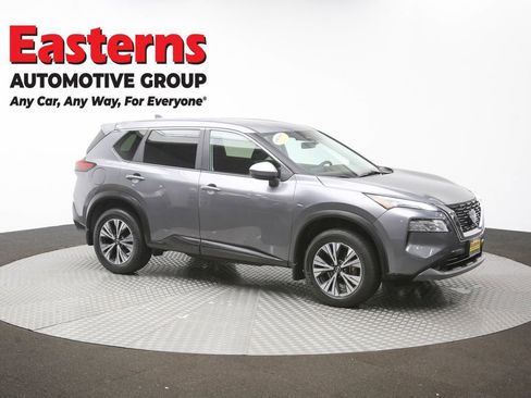Used 2023 Nissan Rogue SV AWD/4WD image 43