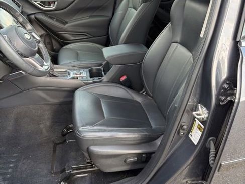Used 2022 Subaru Forester Touring w/ Popular Package #2 image 5