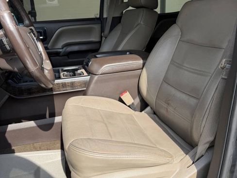 Used 2015 GMC Sierra 2500 Denali w/ Duramax Plus Package AWD/4WD image 8