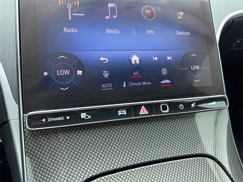 Used 2024 Mercedes-Benz C 300 Sedan image 34