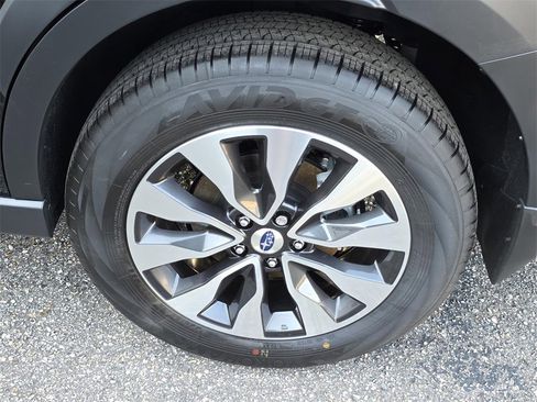 Used 2025 Subaru Outback Limited w/ Popular Package #2 image 37