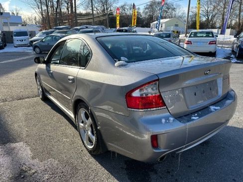 Used 2008 Subaru Legacy 2.5i Limited image 3